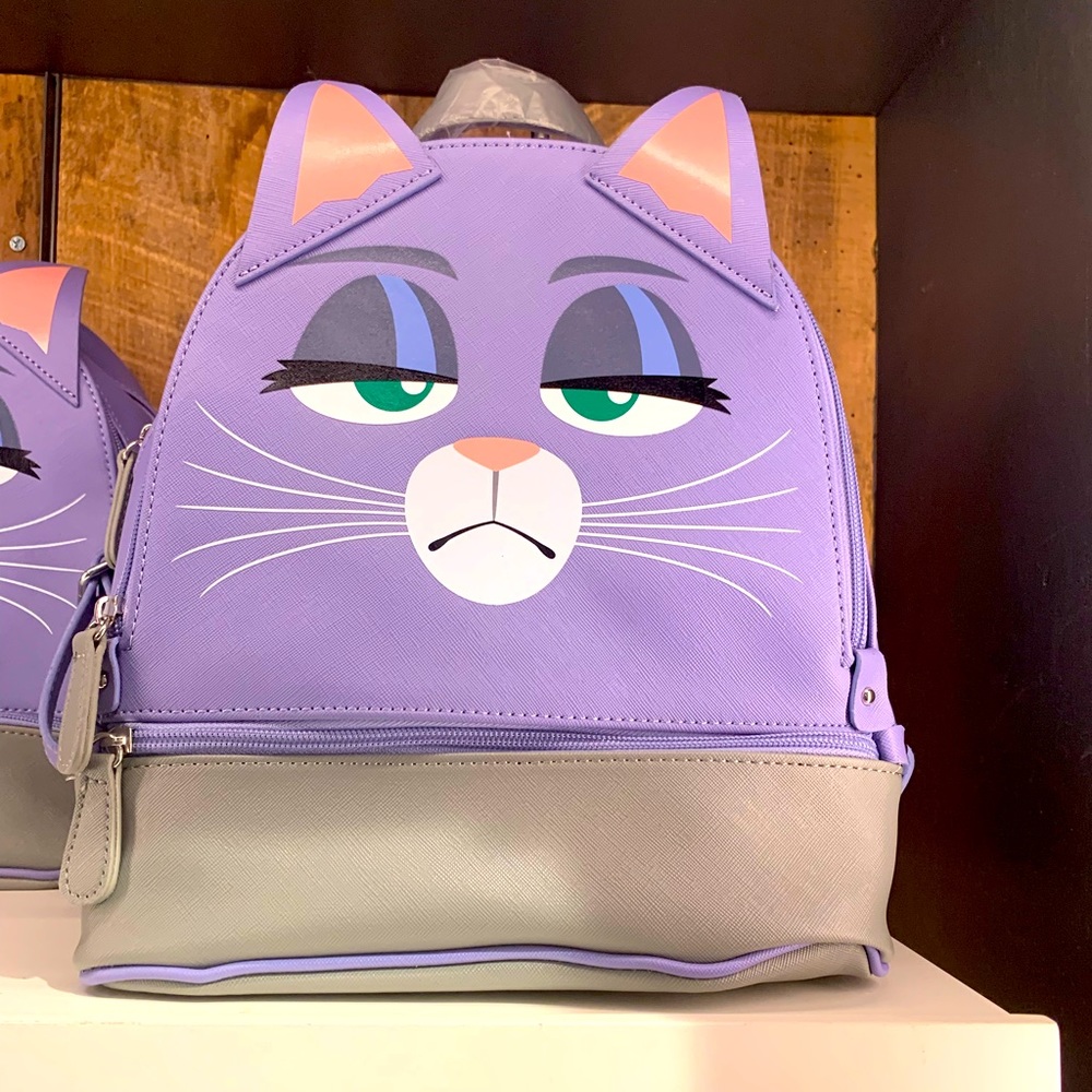 UNIVERSAL STUDIOS SECRET LIFE OF PETS CHLOE BLACKPACK